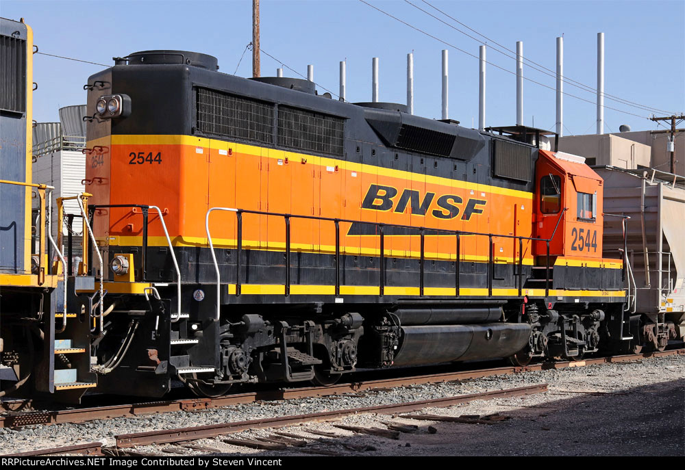 BNSF GP39-3 (rebuild) #2544